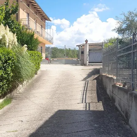 公寓 Relax In Todi A Decori