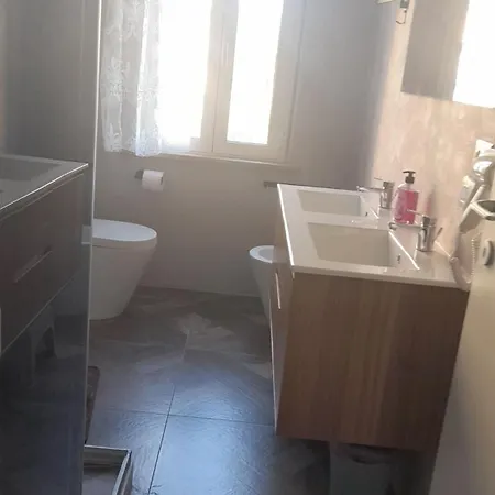 Relax In Todi A Decori *