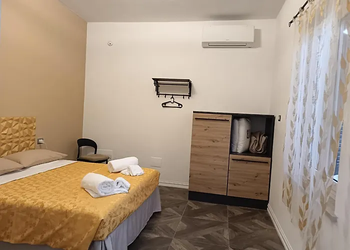 Relax In Todi A Decori * Ponte Rio