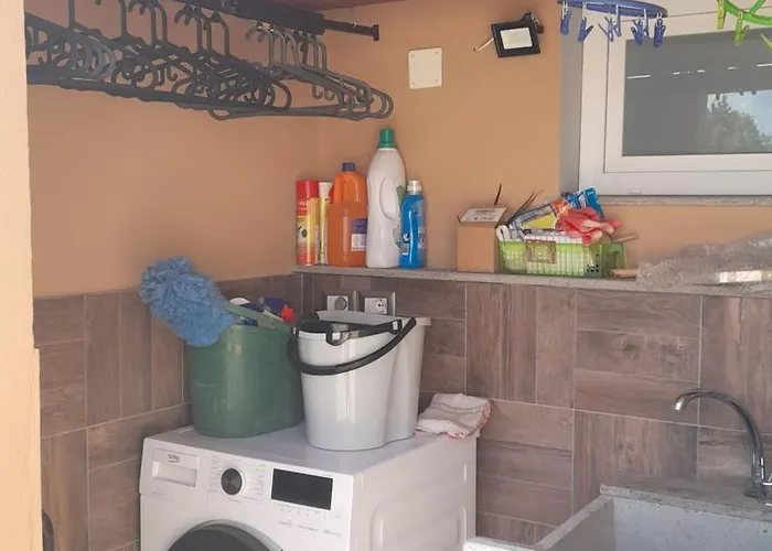 Relax In Todi A Decori Apartamento